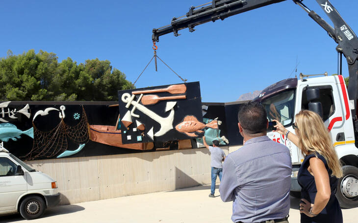 Colocación del mural. 